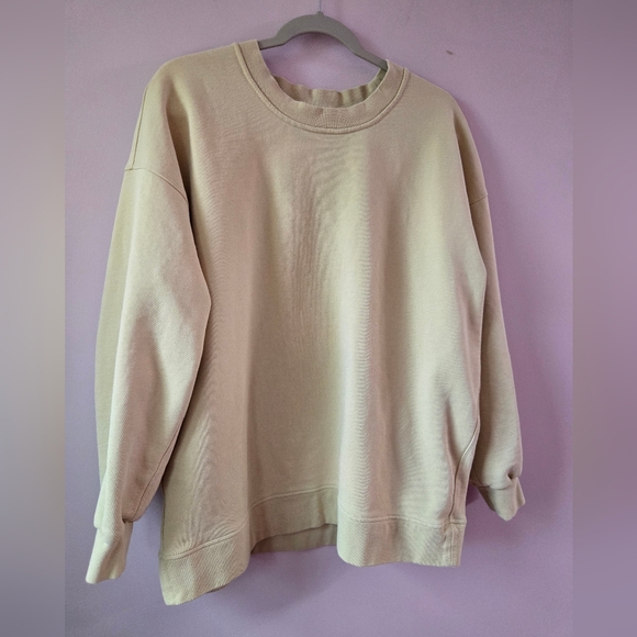 lululemon athletica Sweaters - 🍋Lululemon Perfectly Oversized Crew​The Ultimate Off-Duty Essential sz 10